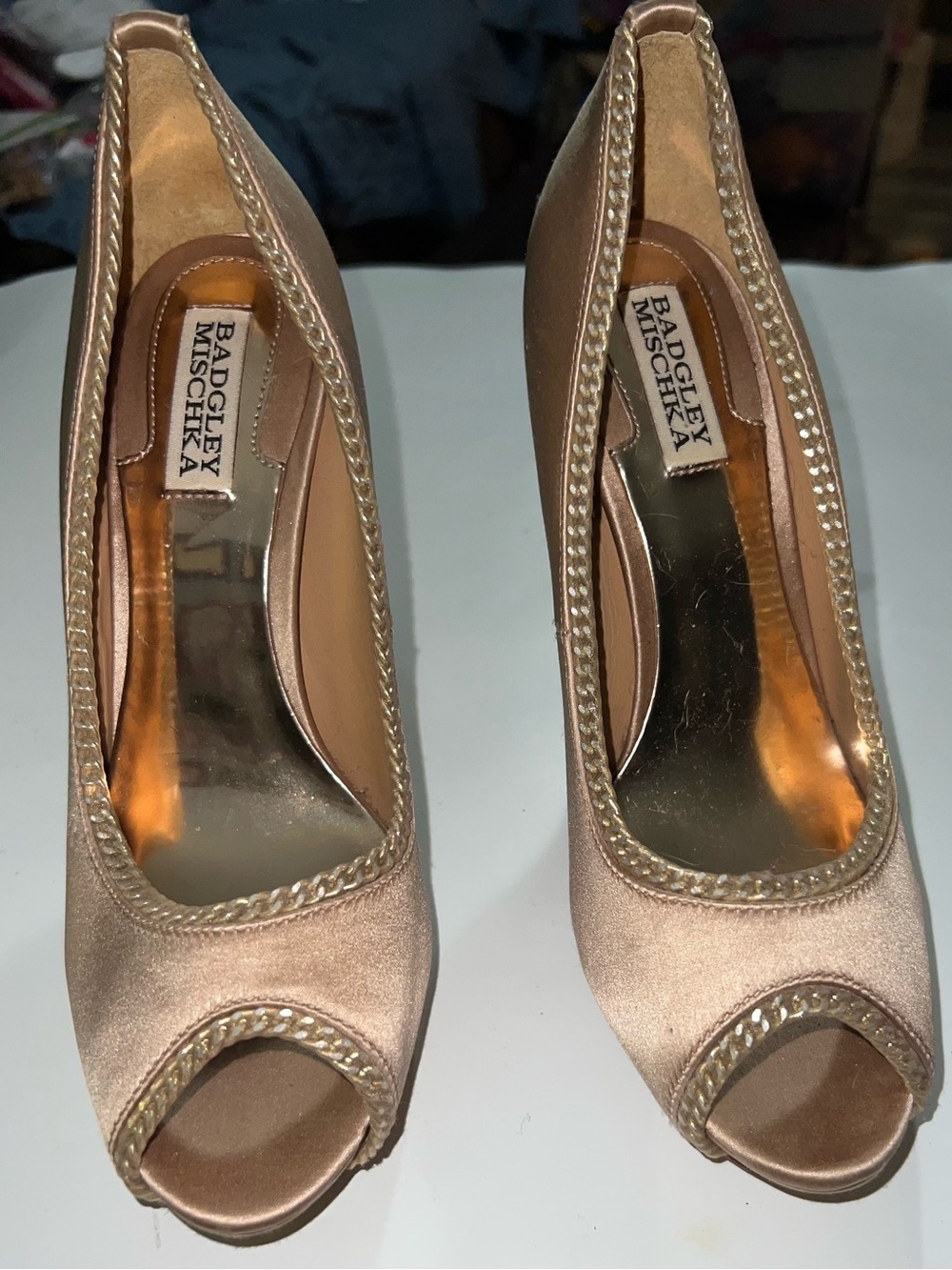 Badgley Mischka Rose Gold Satin Peep-Toe Pumps Size 8.5